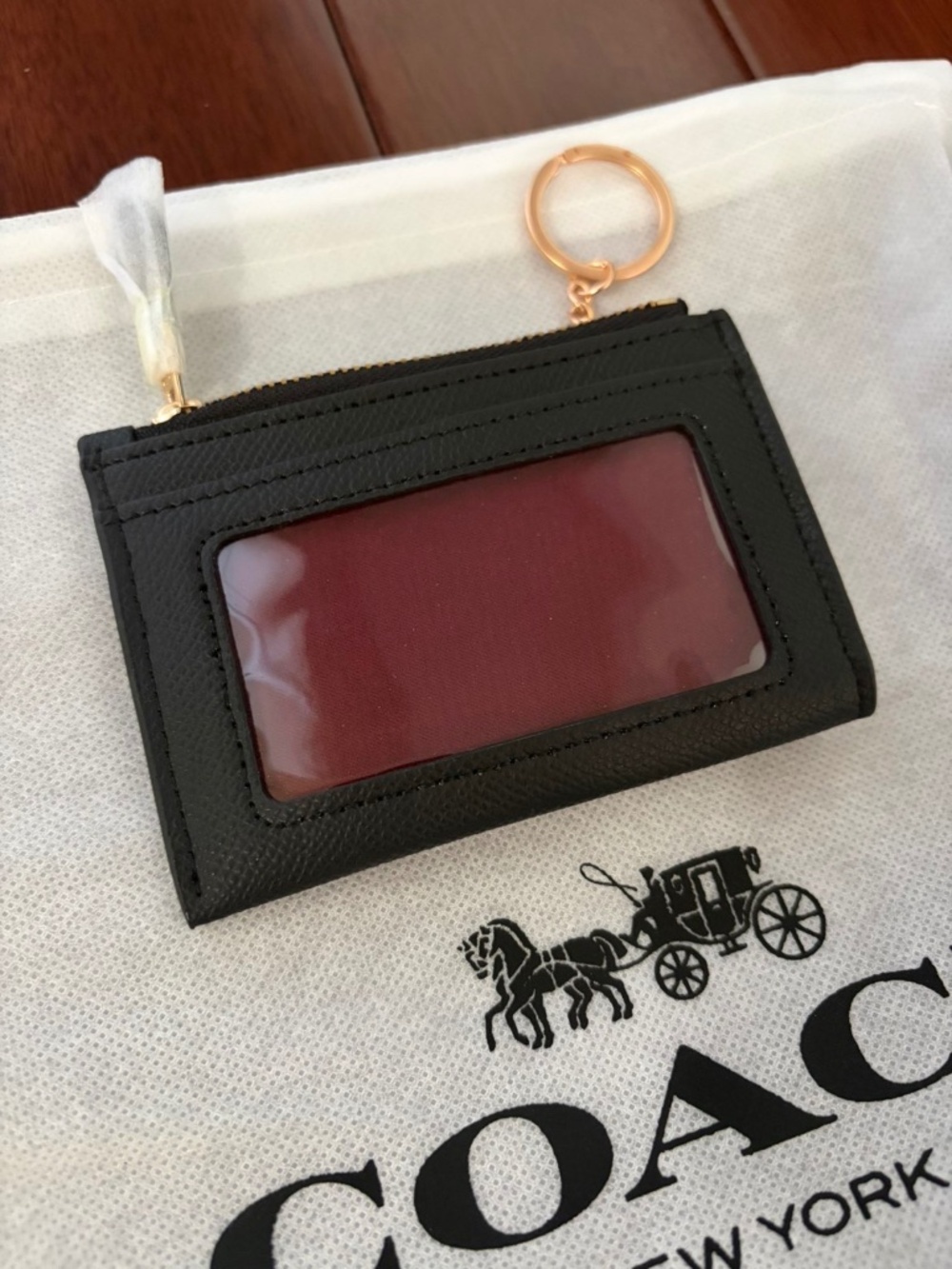 Coach Mini Skinny ID case - Picture 2 of 2